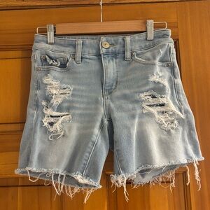 American Eagle Outfitters Light Blue Distressed Denim Shorts size 2